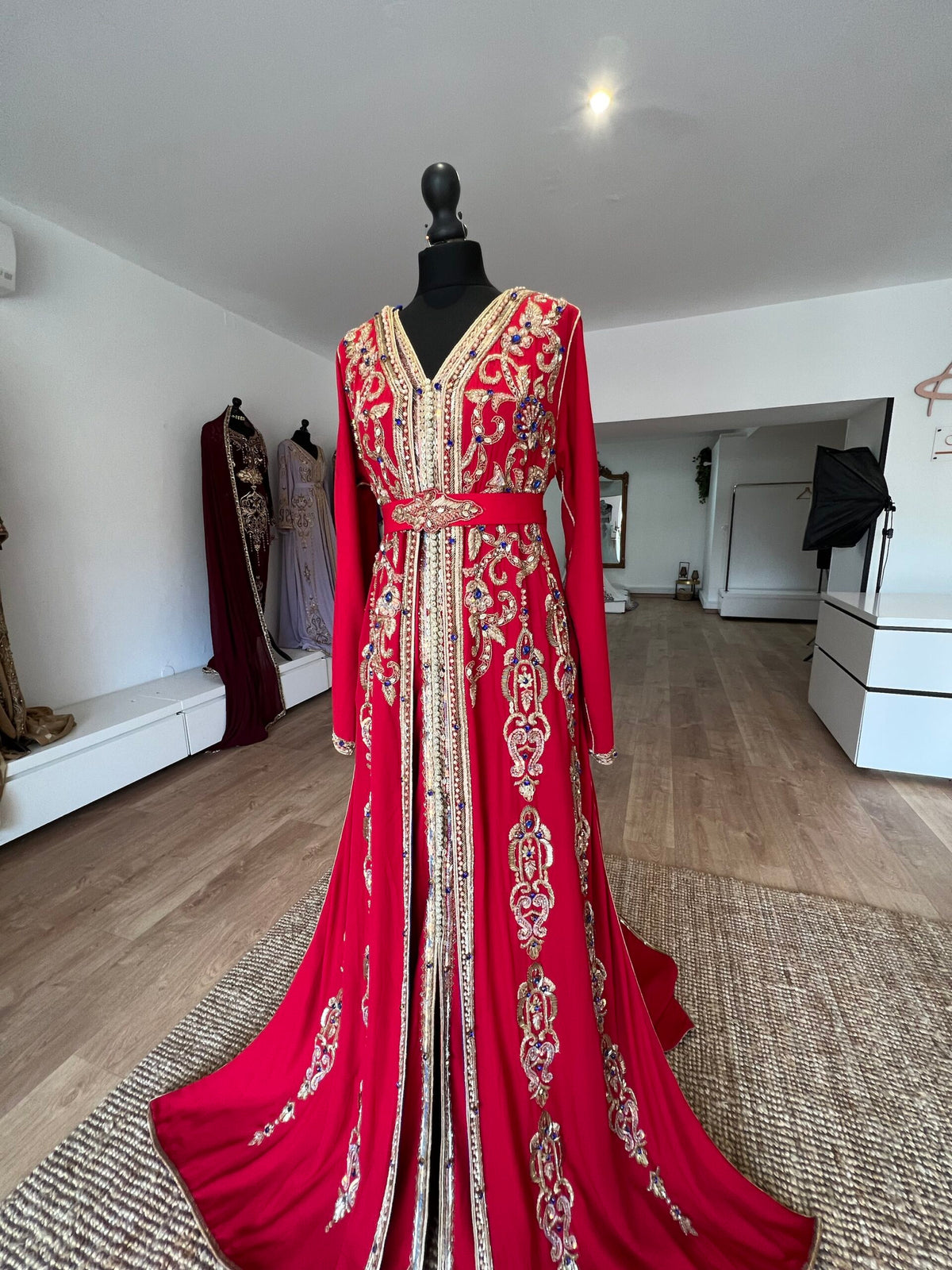 takchita beldi Red