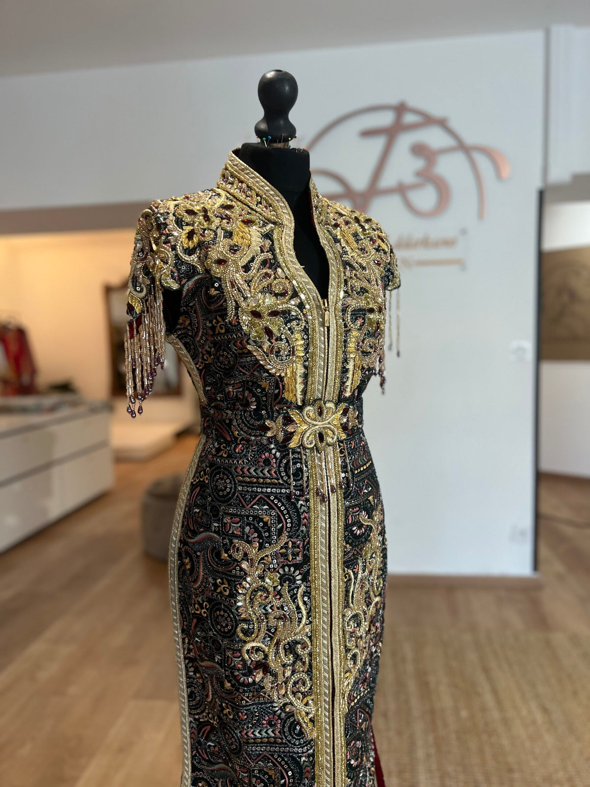 Caftan brocade