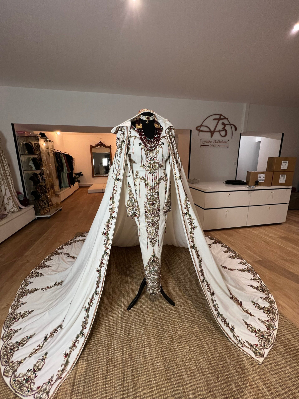 Karakou Royal Janyce