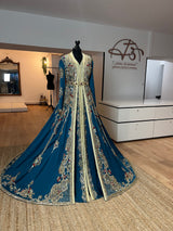 Takchita Ziana taqulidi Sophia