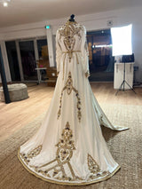 Takchita Ziana taqulidi Mollie