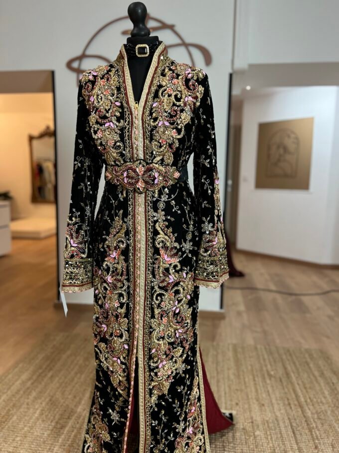 Caftan  Classy black