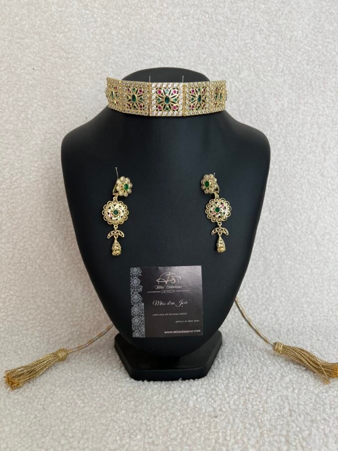 A Parure 87