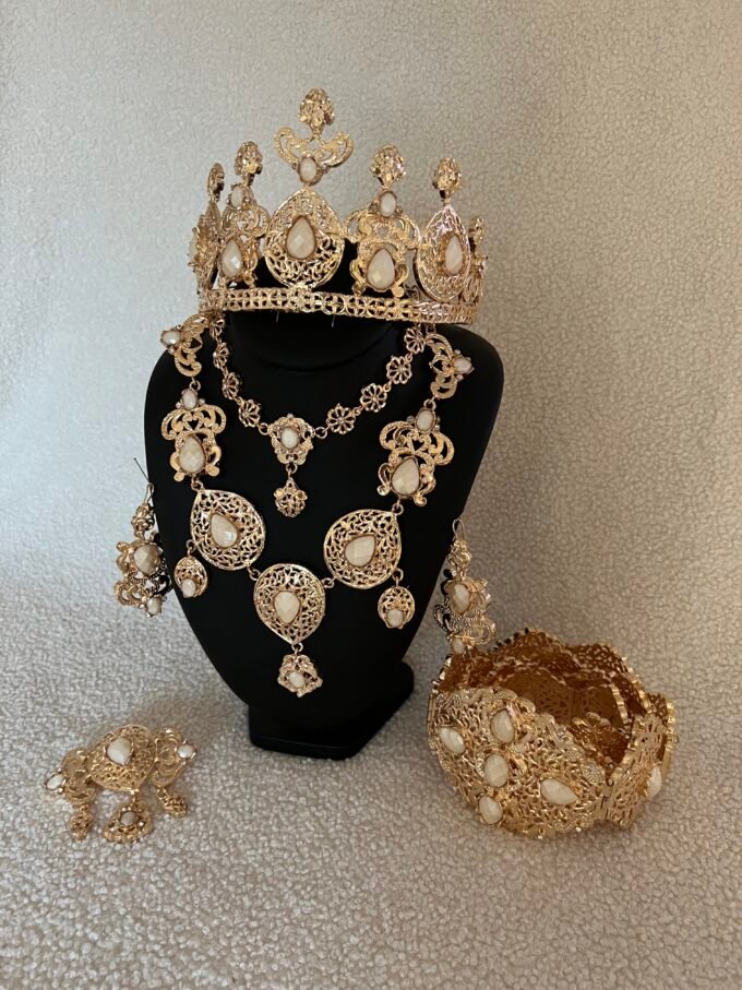 Parure 67 Blanche
