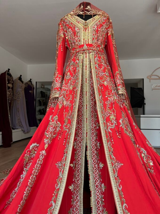 A Takchita Ziana taqulidi Corail