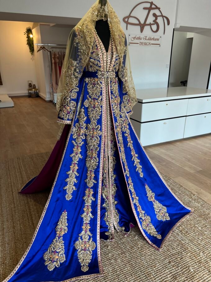 Takchita taqulidi Exclusive