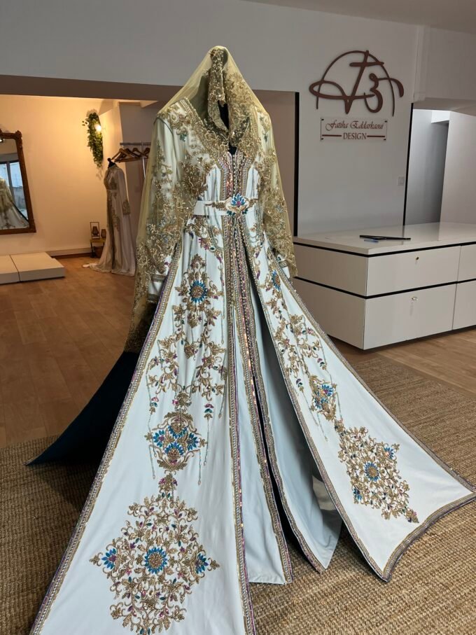 Takchita Ziana taqulidi Safa