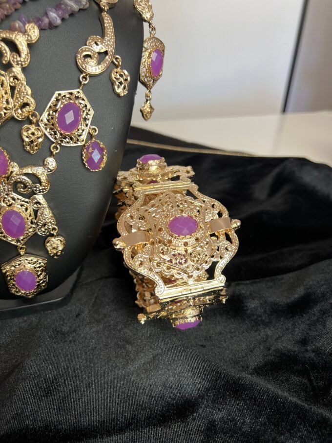 Parure mauve