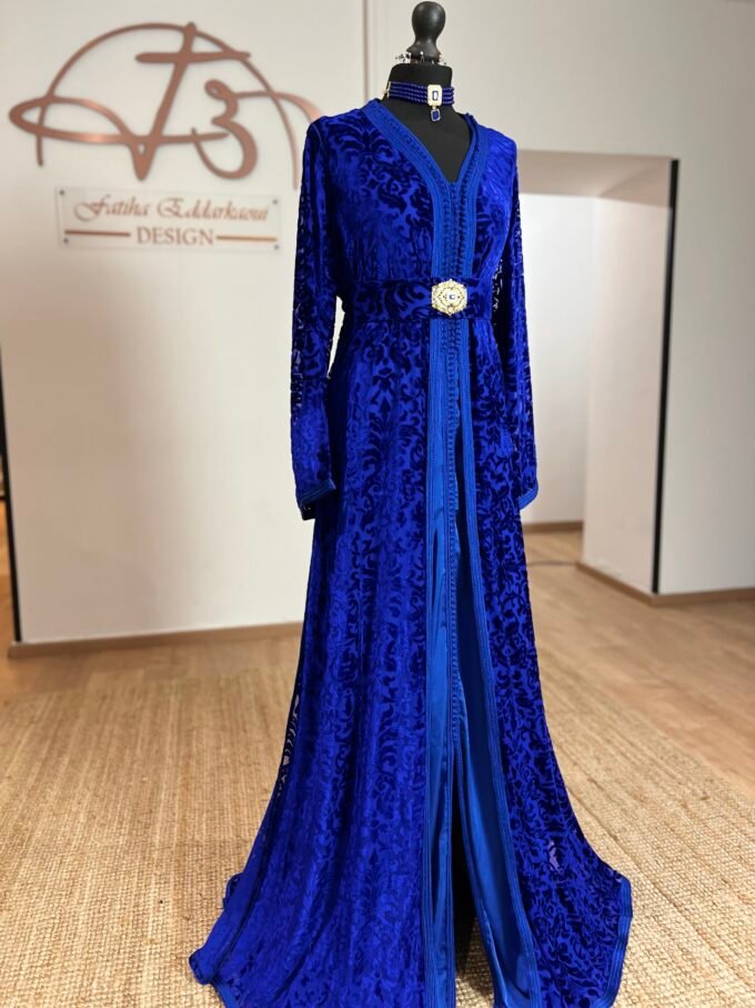 Takchita  velour dévorée