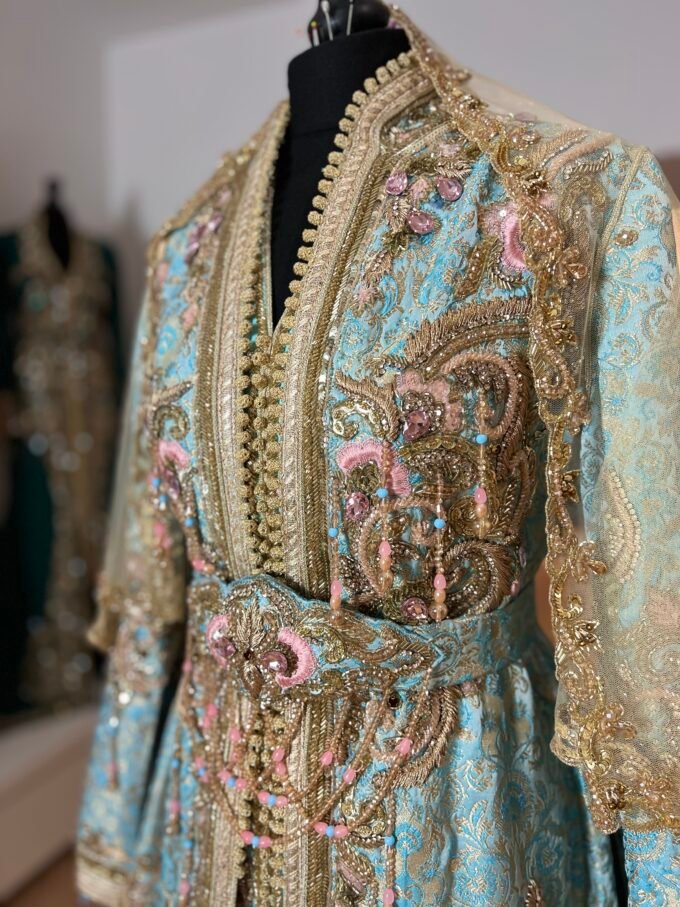 Takchita Ziana  Brocade minte