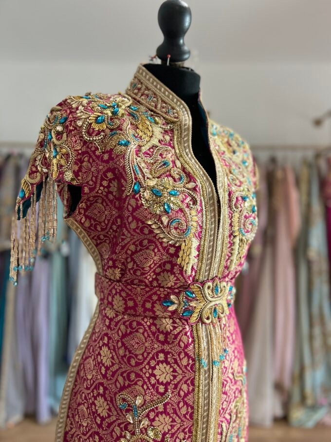 Caftan  brocade fushia
